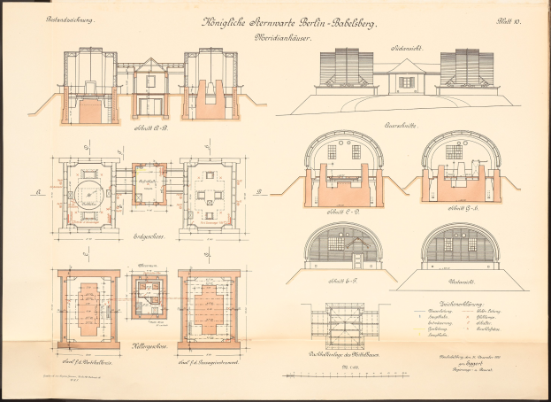 Architektonische Zeichnung eines Berliner Gebäudes mit mehreren Fenstern und Ansichten, begleitet von detaillierten Grundrissen, die als "Berlin-Bakliskberg" bezeichnet sind.