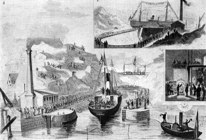 Schwarze und weiße Illustration aus dem 18. Jahrhundert, die ein Boot im Wasser mit Menschen, Gebäuden und Hügeln zeigt, eingerahmt von Text und Zahlen.