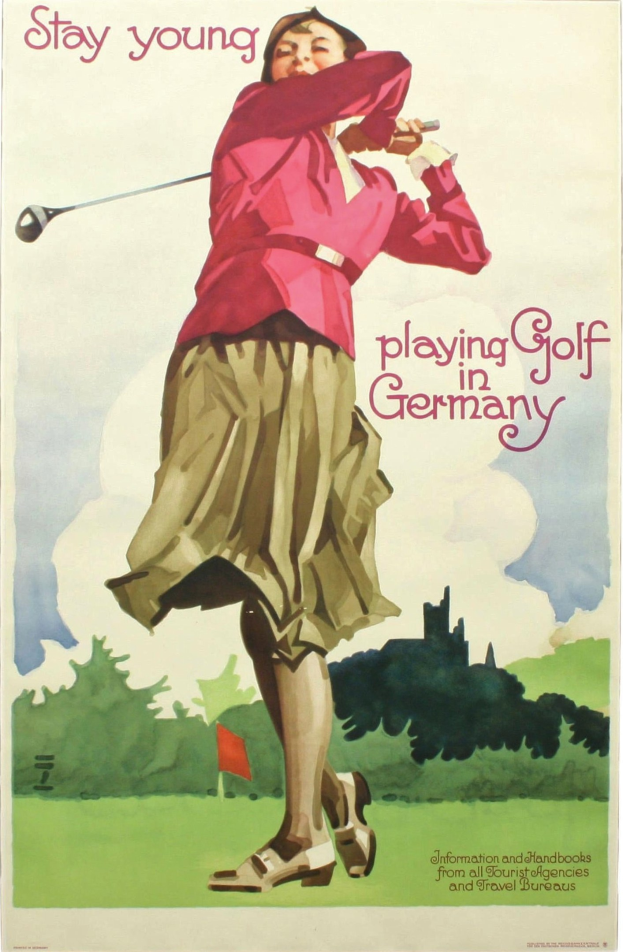 Ein Plakat einer Frau, die einen Golfschläger auf einem Golfplatz in Deutschland hält, mit einer Fahne und Bäumen im Hintergrund und Text, der Informationen über den Platz bereitstellt.