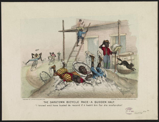 Plakat, das eine chaotische Szene eines "Darktown Bicycle Race" zeigt, bei dem die Radfahrer abrupt stoppen, mit Zuschauern auf Leitern, Fässern und einem Gebäude im Hintergrund, betitelt mit "The Darktown Bicycle Race - Ein plötzlicher Halt."