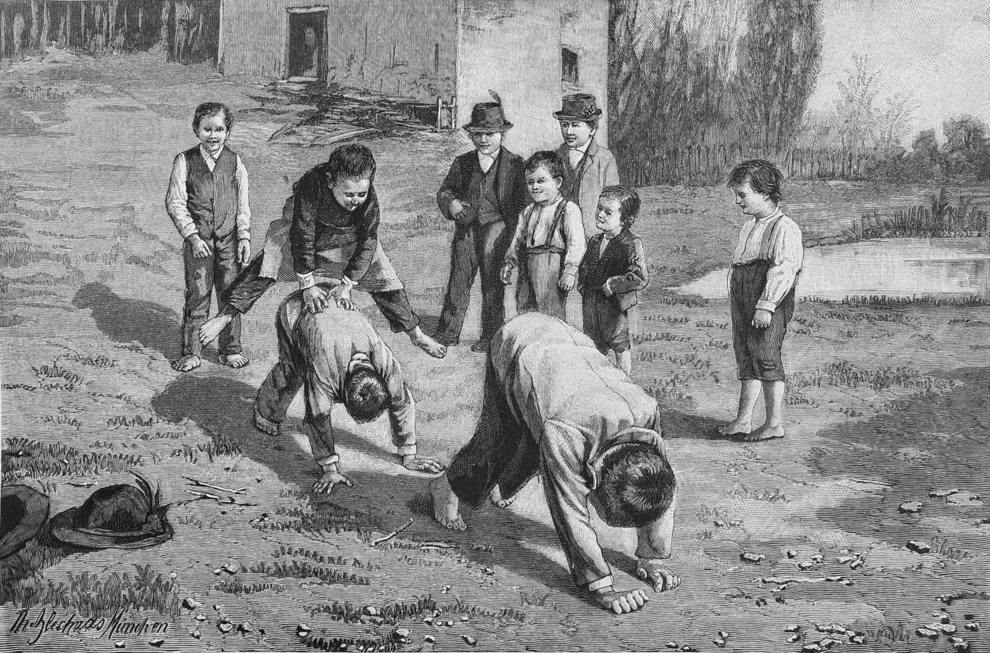 Eine Gruppe von Kindern auf einem Feld, mit zwei Jungen in der Mitte in eine körperliche Auseinandersetzung verwickelt, umgeben von anderen Kindern; ein Hut und Text sind auf der linken Seite zu sehen, alles in Schwarz-Weiß dargestellt.