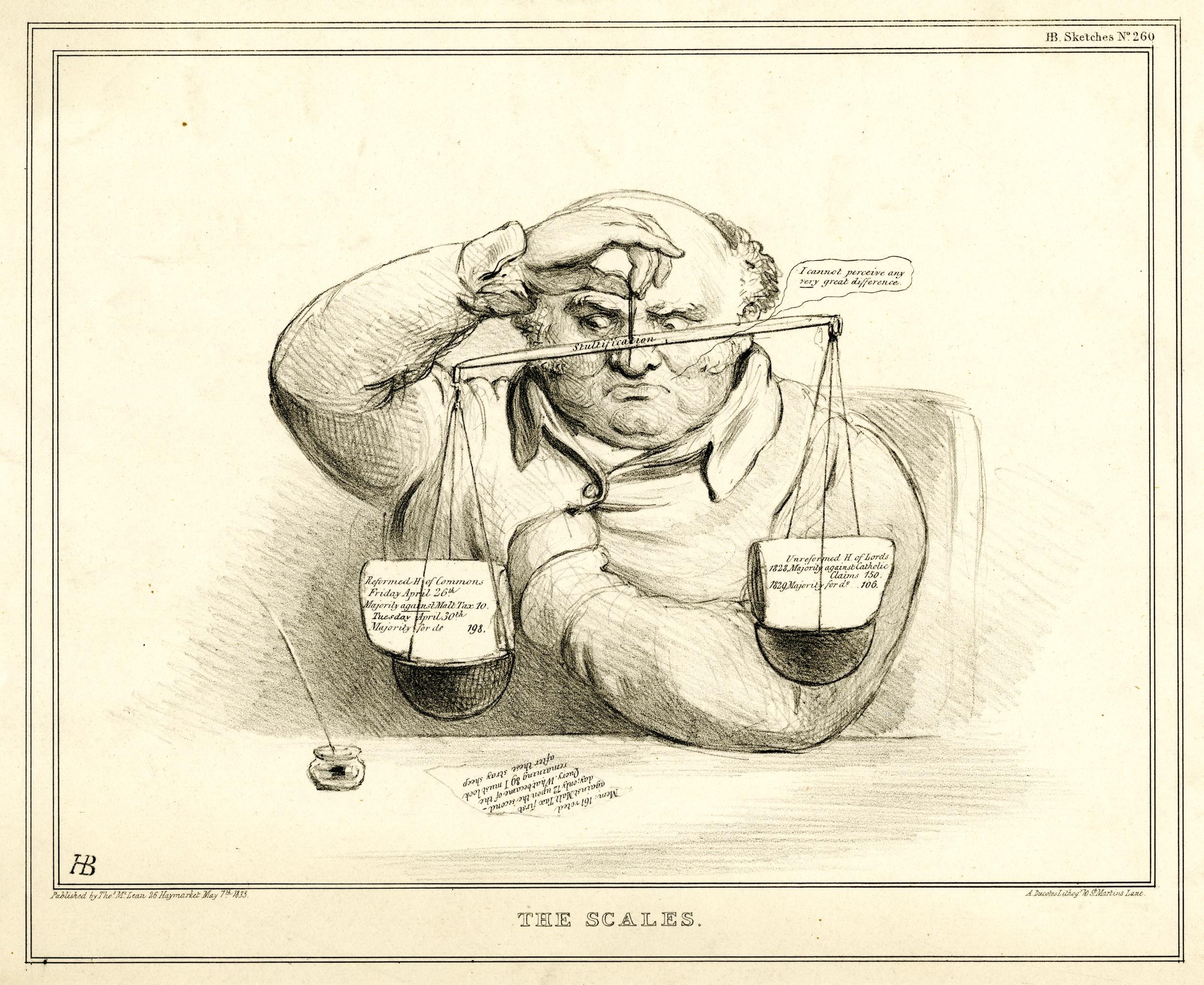 Ein Anwalt sitzt an einem Schreibtisch mit einer Waage, trägt einen Anzug und sieht entschlossen aus, während er Dokumente durchsieht.