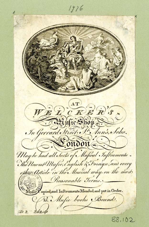 Ein altes Buch mit einer Zeichnung einer Gruppe von Musikern auf dem Cover, das Text und einen Stempel unten enthält.